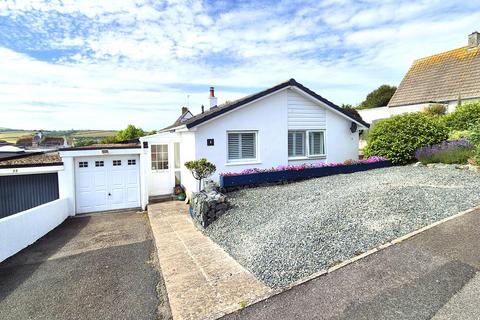 1 Tregunna Close, Porthleven, Helston, TR13 9LW