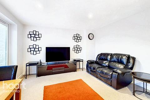 1 Rainbow Gardens, Dartford, DA1 5RF