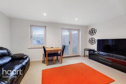 1 Rainbow Gardens, Dartford, DA1 5RF