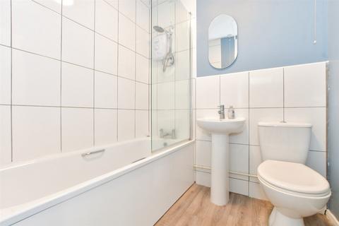 1 bedroom ground floor flat for sale, Preston Road, Brighton, East Sussex