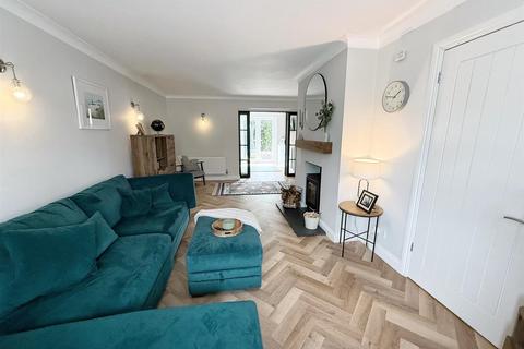 3 Devereux Road, Sutton Coldfield, B75 6TQ