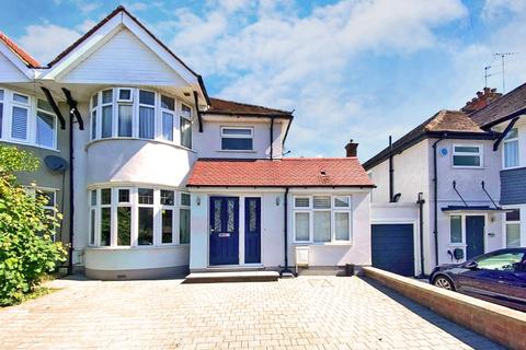 4 bedroom semi-detached house for sale, Harrow, Greater London HA2