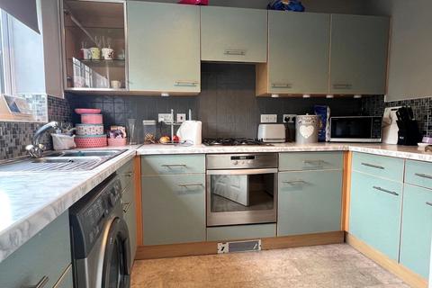 3 bedroom semi-detached house for sale, Oakham Close, Kettering NN14