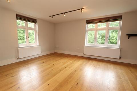 2 bedroom apartment for sale, The Galleries, Warley, Brentwood
