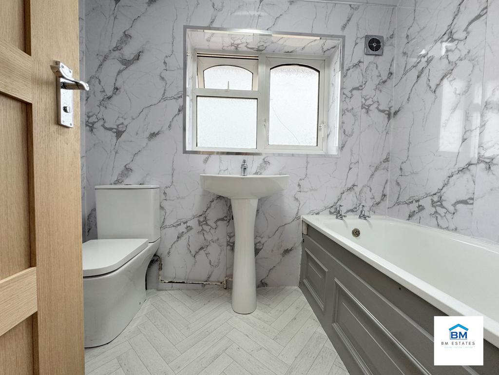 Family bathroom