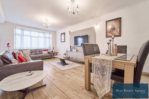 21 Berkeley Waye, Hounslow, TW5 9HJ