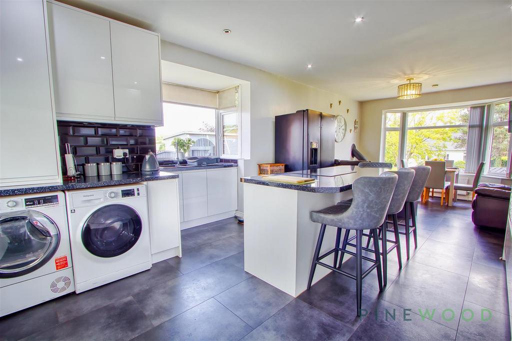 Kitchen / diner