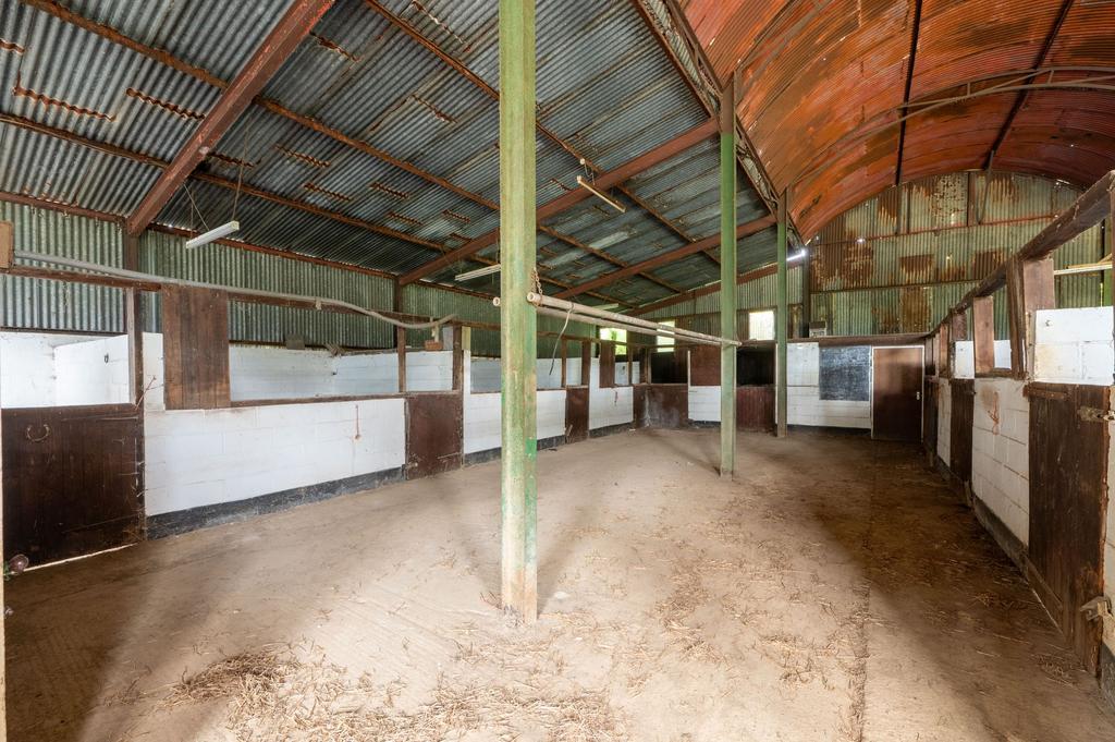 Barn