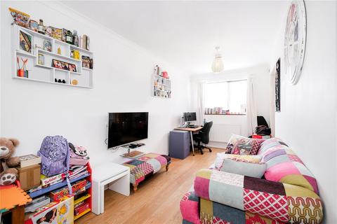 4 bedroom end of terrace house for sale, Palmer Road, Dagenham RM8