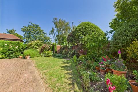 1 bedroom retirement property for sale, Hamble Lane, Southampton SO31