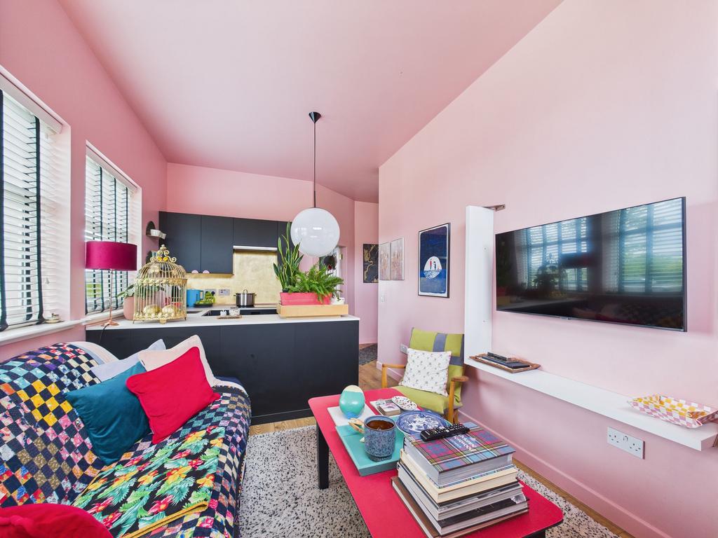 Annex Kitchen/Sitting Room