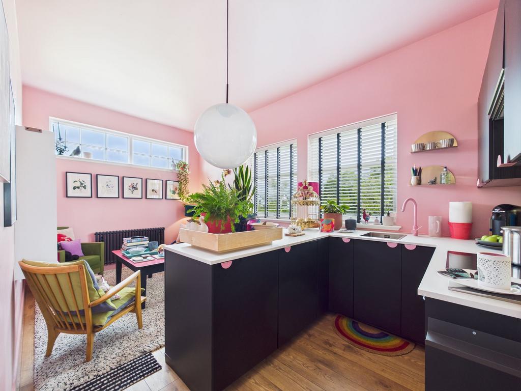 Annex Kitchen/Sitting Room