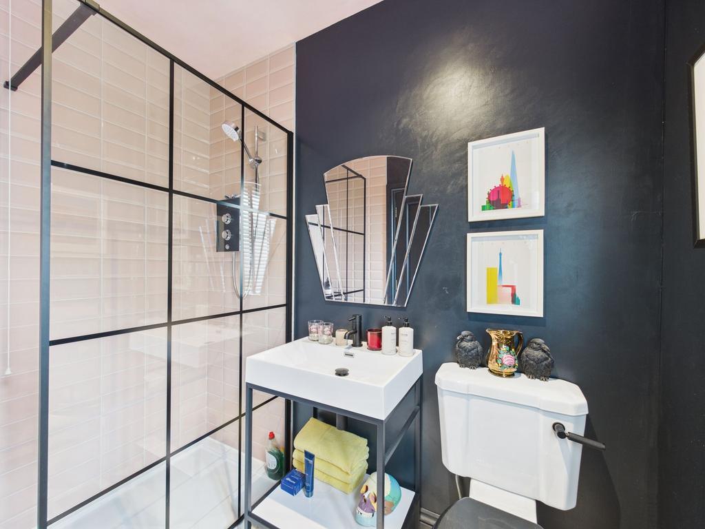 Annex Bathroom