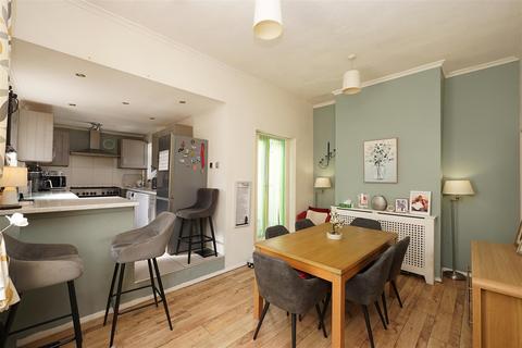 30 Bath Street, Barrow-in-furness, LA14 1NL
