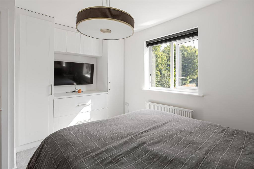71 Risedale Drive 37.jpg
