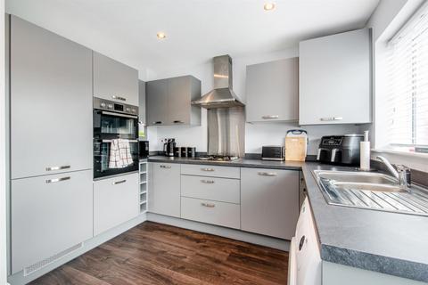 11 Swift Drive, Farington, Leyland, PR25 3DG