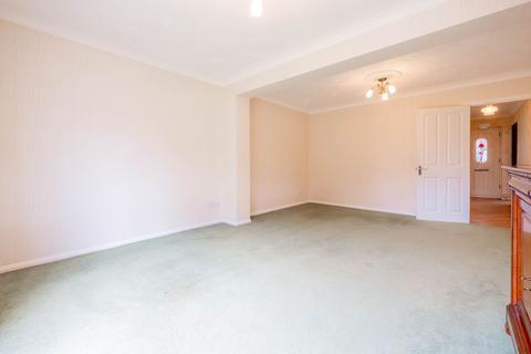 undefined, Hillside Avenue, Hockley SS5