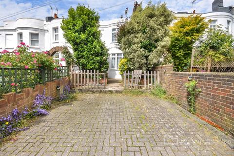 2 bedroom house for sale, North Gardens, Brighton