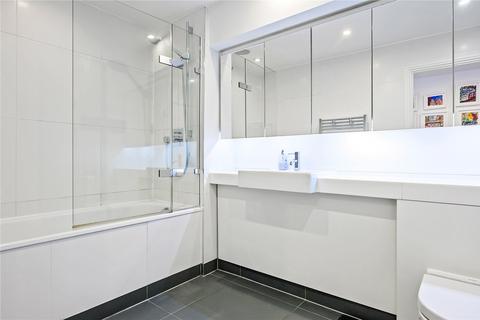801 Frobisher Crescent, London, EC2Y 8HD