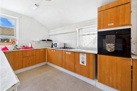 7 bedroom end of terrace house for sale, Carleton Road, Pontefract