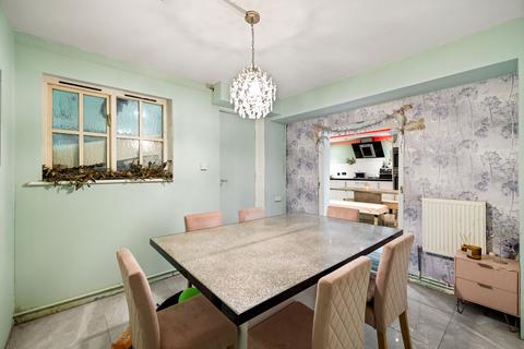 4 bedroom detached house for sale, Shooters Hill, Eythorne, Dover, CT15