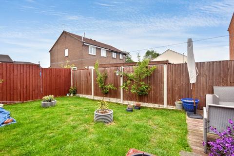 2 bedroom bungalow for sale, Sycamore Copse, Wakefield, West Yorkshire