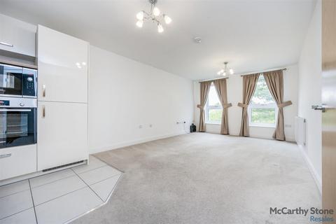 undefined, Hindhead Knoll, Walnut Tree, Milton Keynes
