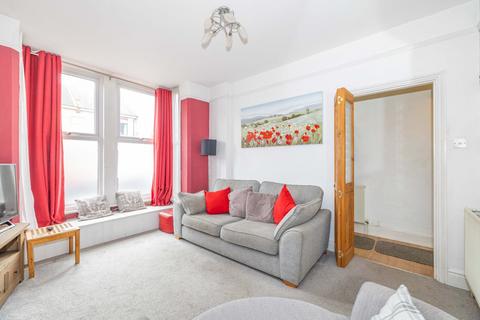 3 bedroom semi-detached house for sale, Francis Road, Ashford, Kent, TN23