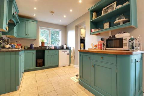 4 bedroom detached house for sale, Nursery Road, Alsager