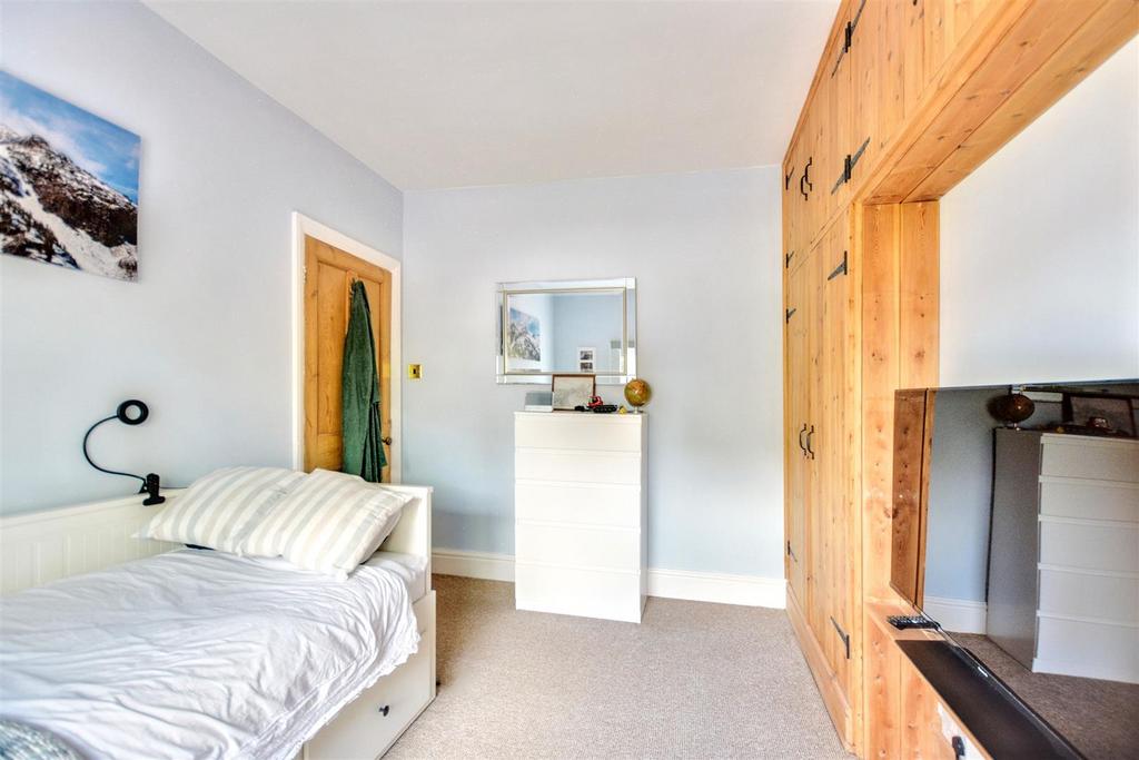 Bedroom 2 2.jpeg