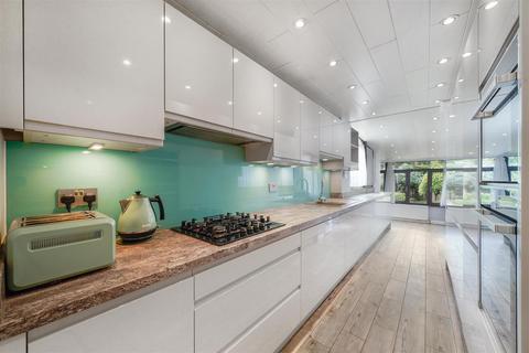 4 bedroom semi-detached house for sale, Cavendish Avenue, Harrow