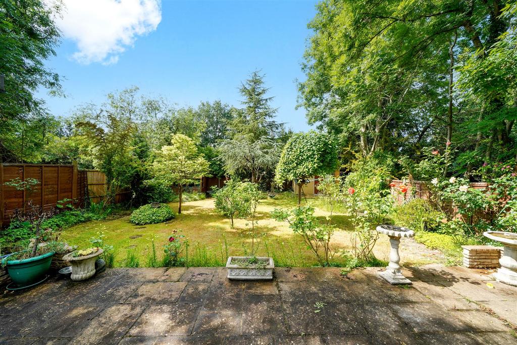 136 Cavendish Avenue - a Ltxcbg7 Dkcwd Jd Uoj5 P.jpg