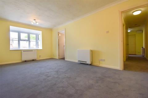 2 bedroom apartment for sale, Newport Road, Hampshire GU12