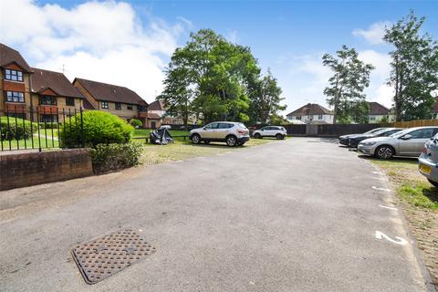 2 bedroom apartment for sale, Newport Road, Hampshire GU12