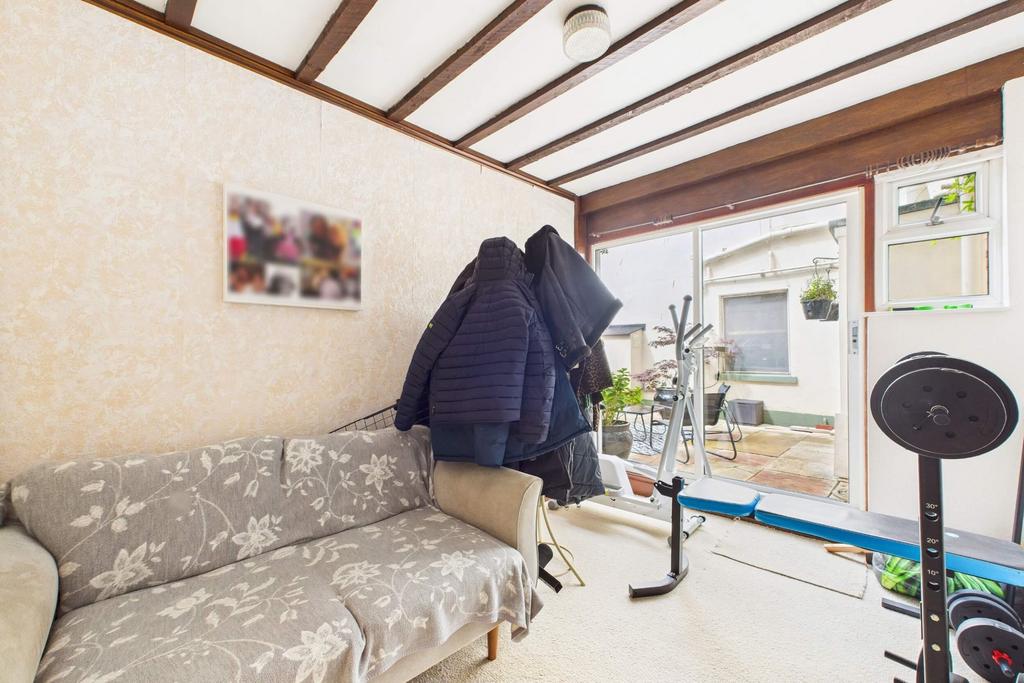 Garden room