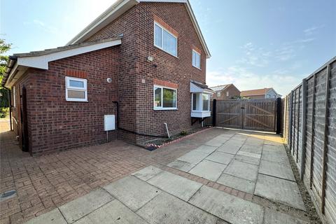 10 Ashtead Close, Clacton-on-sea, CO16 8YZ