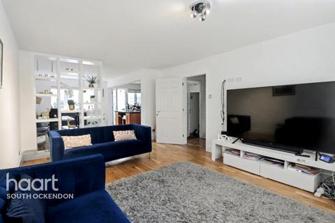 undefined, Laurel Drive, South Ockendon