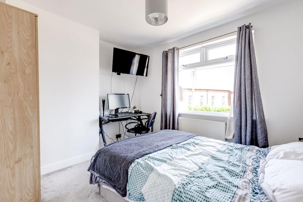 2nd Bedroom