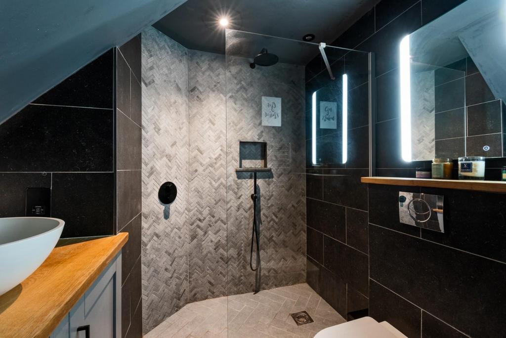 65 Englishcombe Lane, Bath, BA2 2 EE-19.jpg