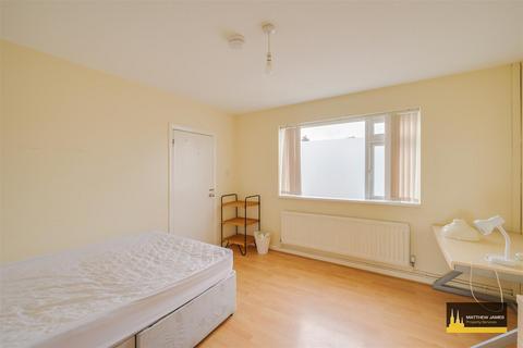 1 Centenary Road, Coventry, CV4 8GF