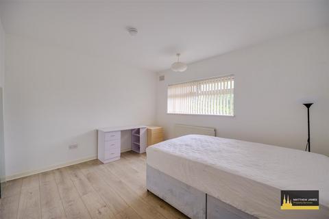 1 Centenary Road, Coventry, CV4 8GF