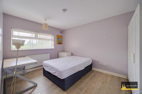 1 Centenary Road, Coventry, CV4 8GF