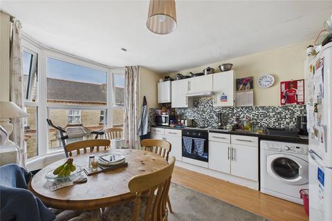 6 Gilbert Grove, Ilfracombe, EX34 9BG