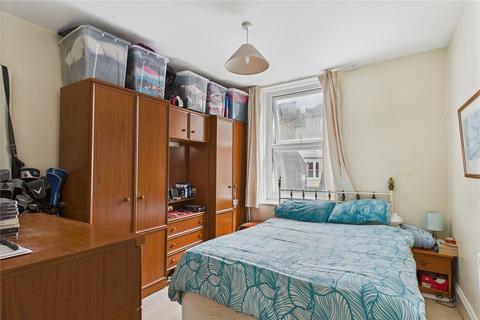 6 Gilbert Grove, Ilfracombe, EX34 9BG