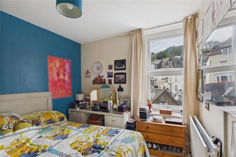 6 Gilbert Grove, Ilfracombe, EX34 9BG