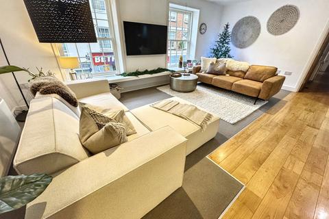 3 bedroom flat for sale, Bampton Street, Tiverton, EX16