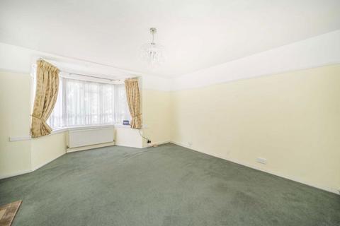 2 bedroom flat for sale, Horn Lane, London W3