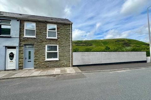 undefined, Porth CF39