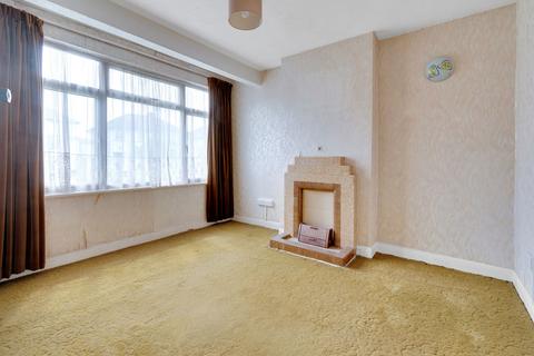 6 Leven Way, Hayes, UB3 2SR