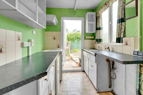 6 Leven Way, Hayes, UB3 2SR